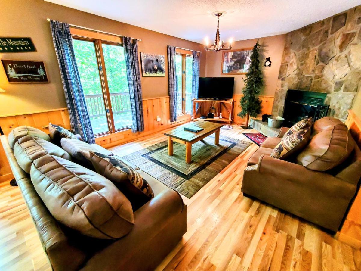 Wandering Bear Lodge-Free Tickets Sevierville Exterior photo