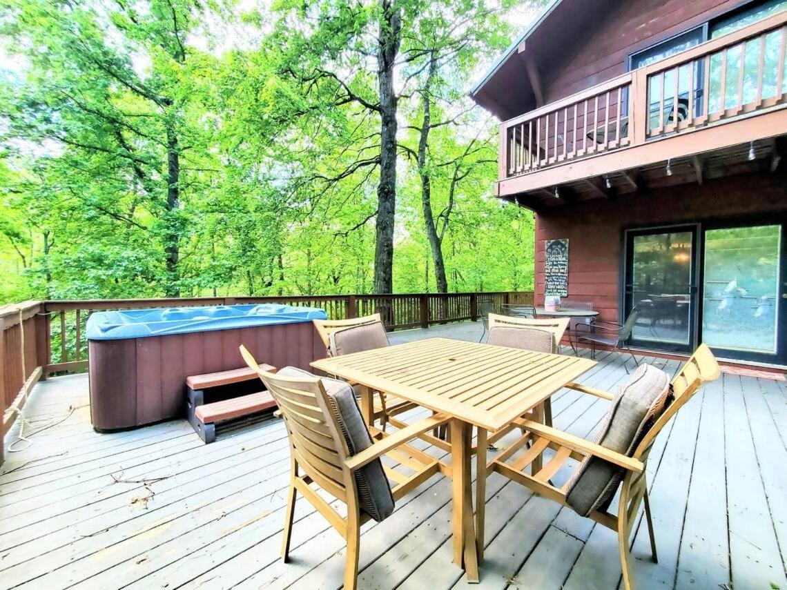 Wandering Bear Lodge-Free Tickets Sevierville Exterior photo